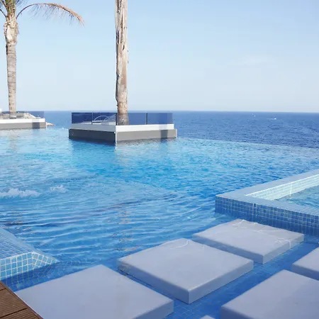Ocean Drive Mar Holidays בנידורם